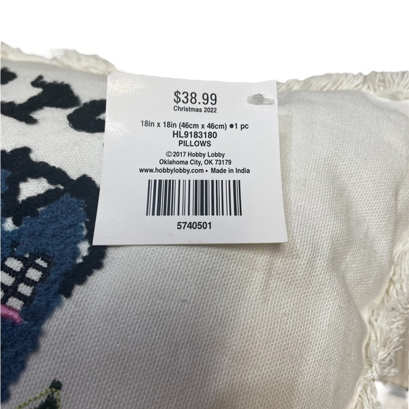 LAST ONE NWT Hammond North Pole Cotton Christmas Accent Throw Pillow (1) 18 x 18 - Picture 5 of 8
